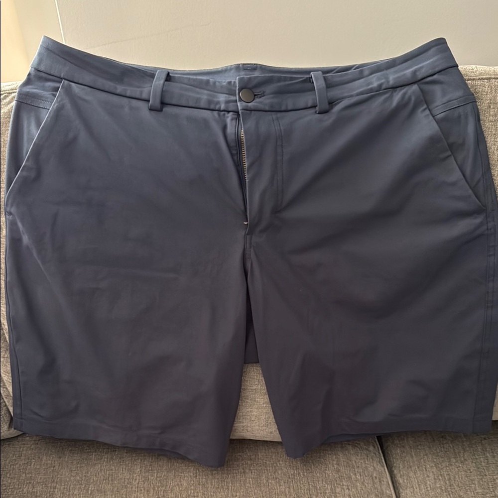 Men's Navy Shorts